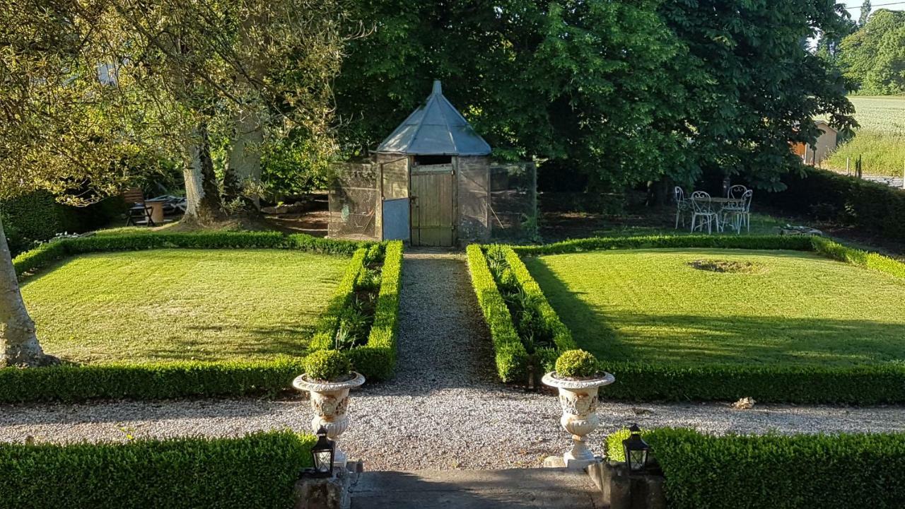 Le Manoir De La Bigotiere Panzió Pleslin-Trigavou Kültér fotó